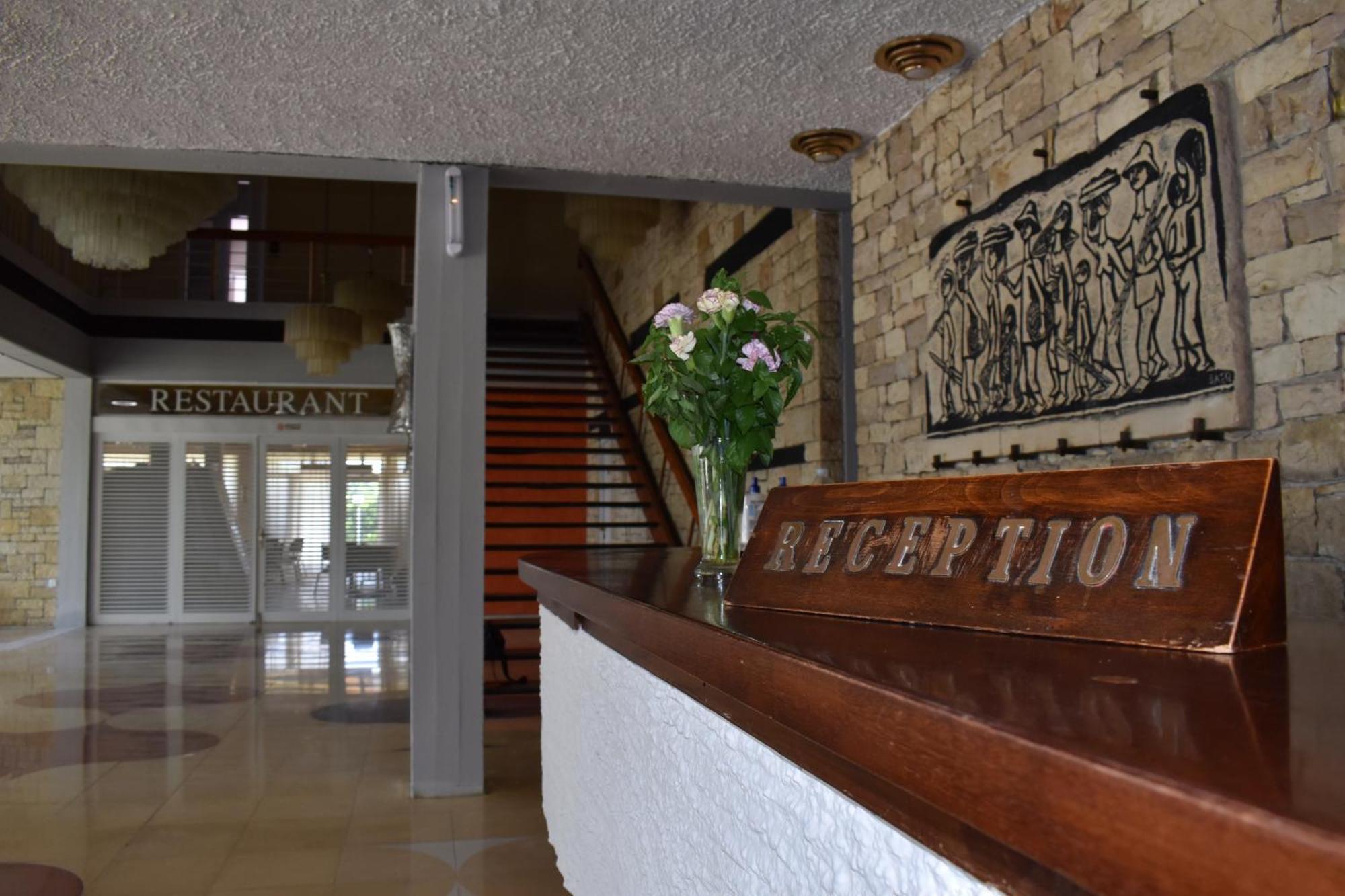 Hotel Theoxenia Mesolóngion Eksteriør bilde