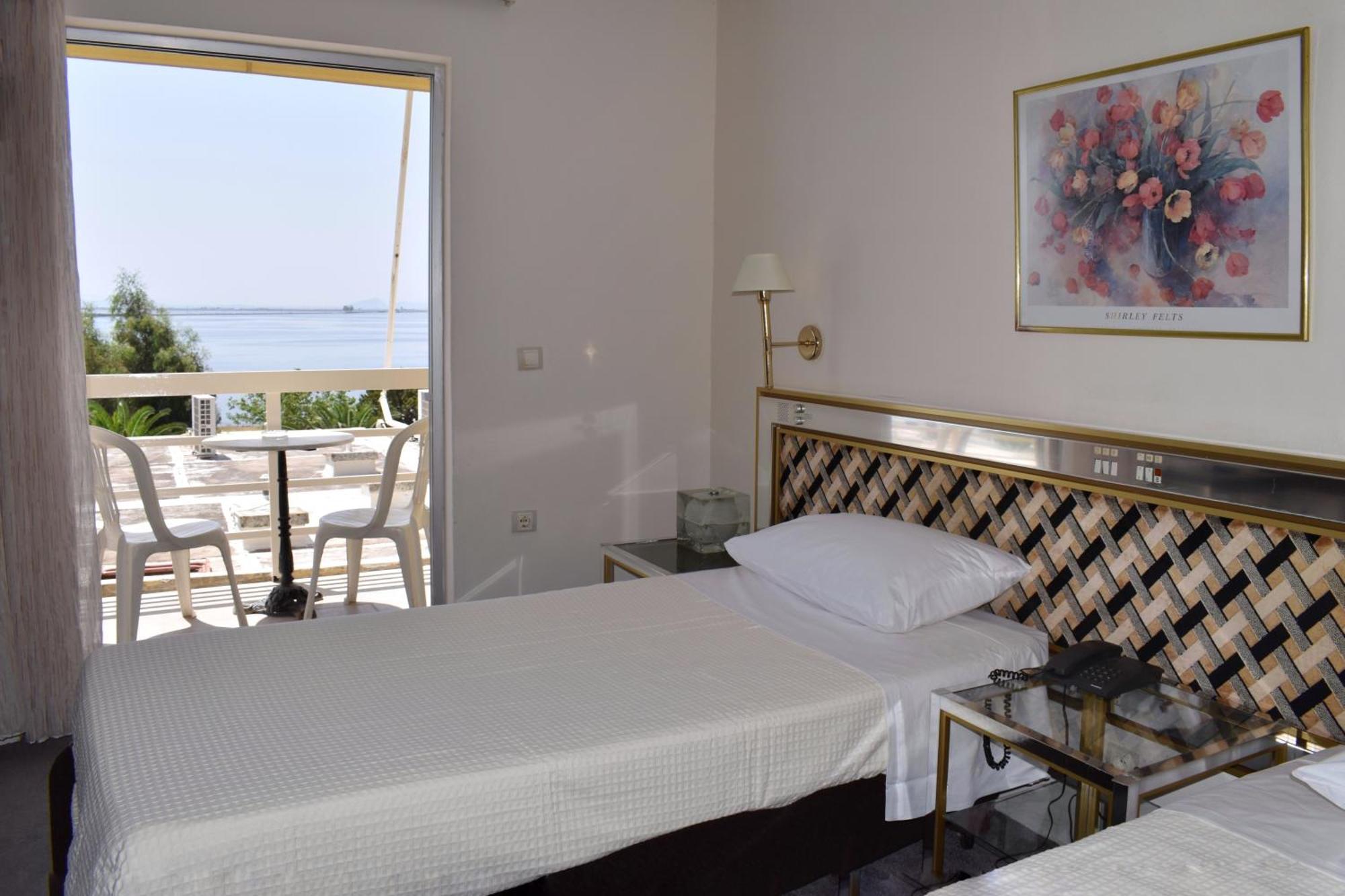 Hotel Theoxenia Mesolóngion Eksteriør bilde