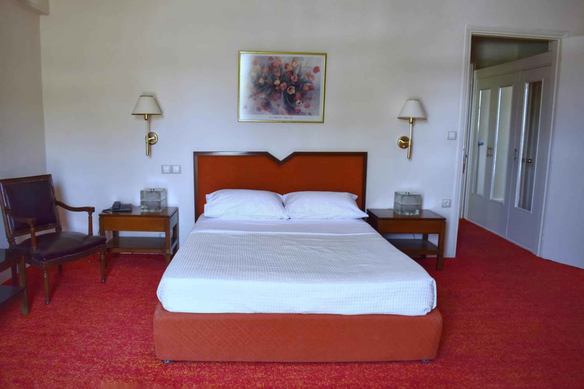 Hotel Theoxenia Mesolóngion Eksteriør bilde