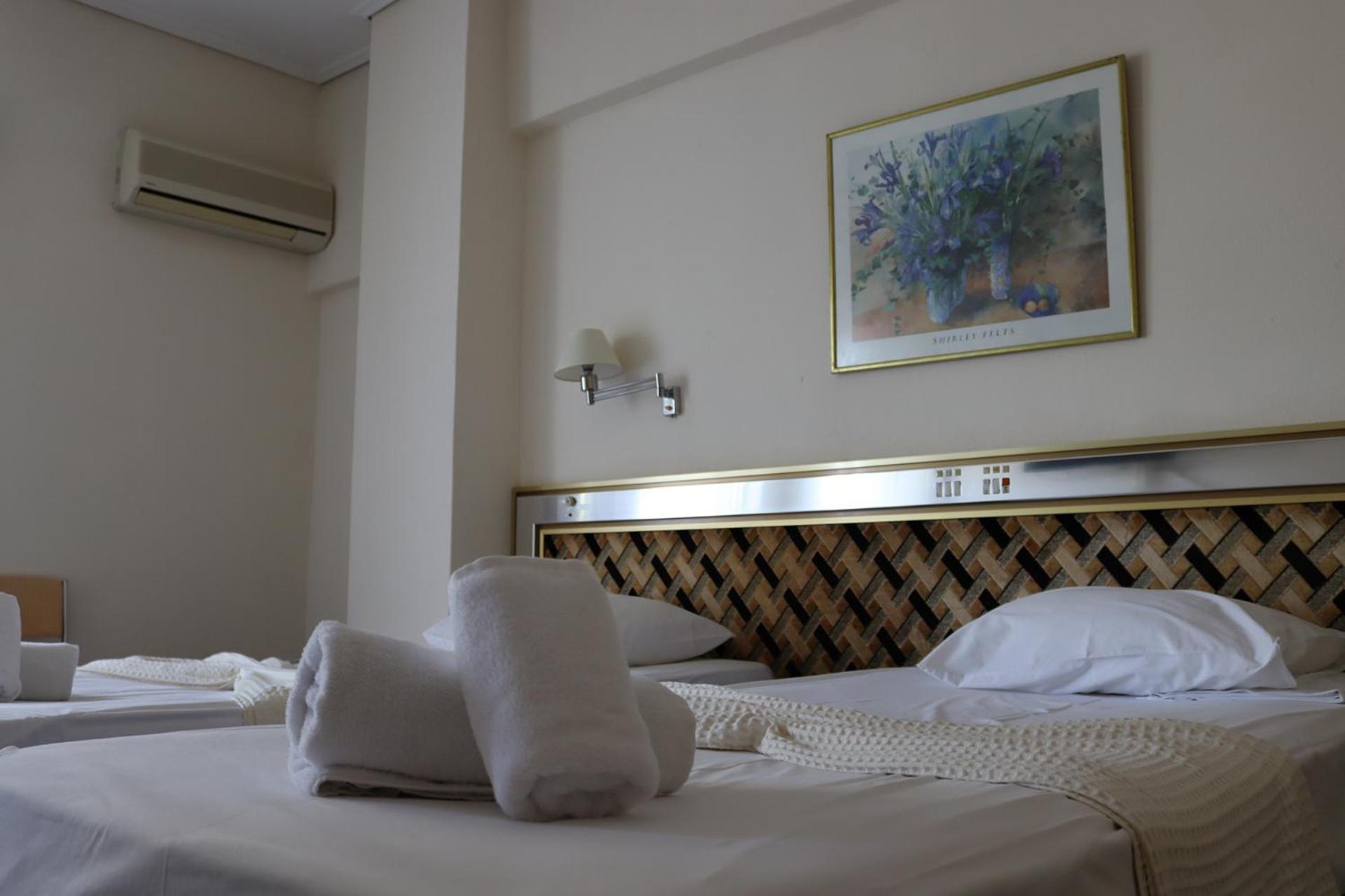 Hotel Theoxenia Mesolóngion Eksteriør bilde