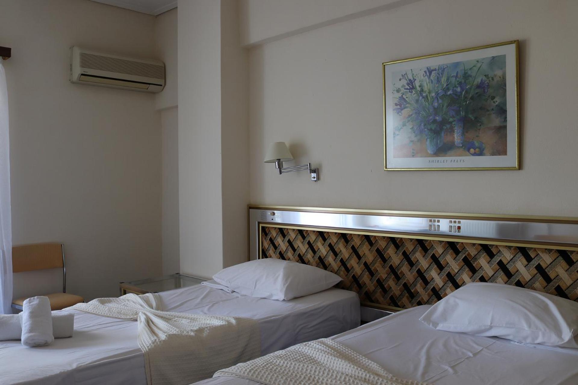 Hotel Theoxenia Mesolóngion Eksteriør bilde
